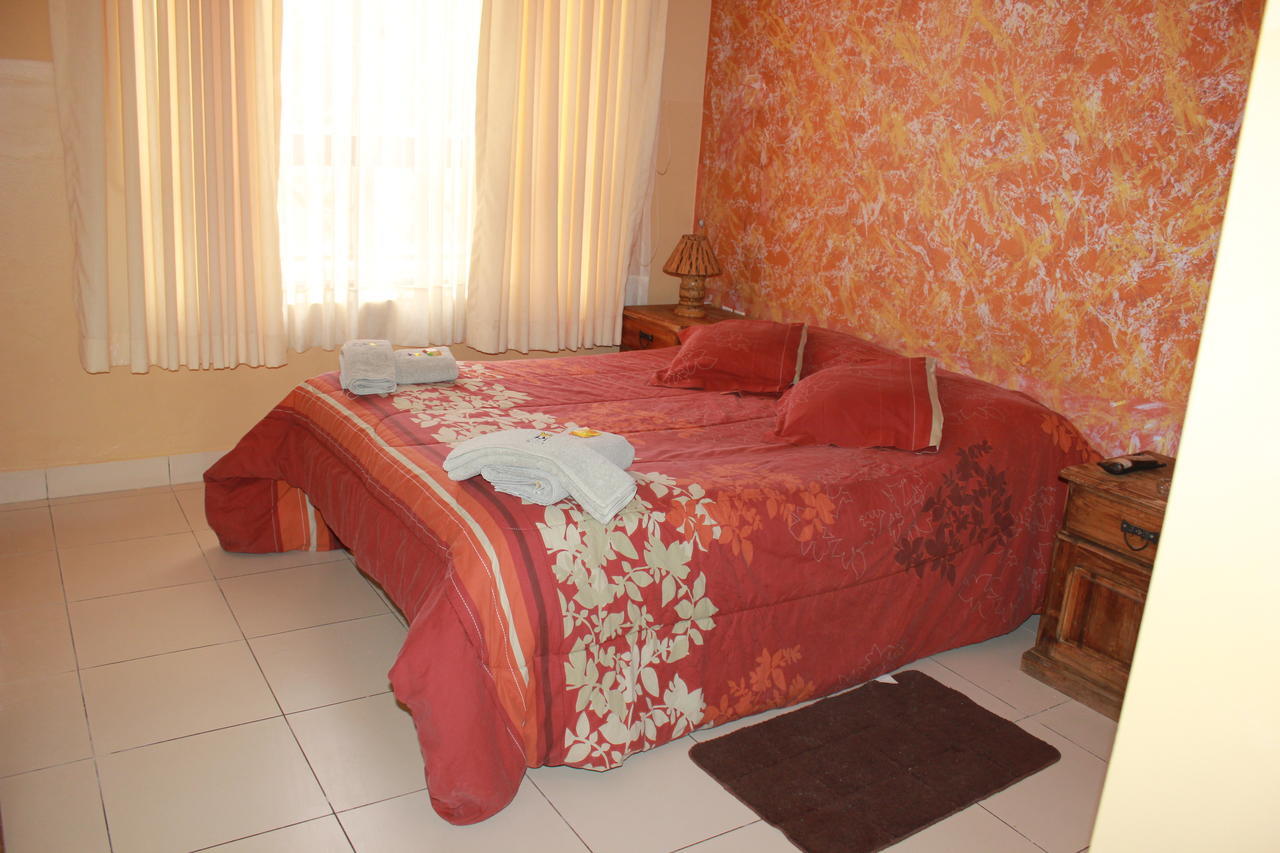 Hotel Mitru Express Tupiza Zimmer foto